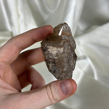 Load image into Gallery viewer, Unpolished 2.5oz Smoky Citrine Point
