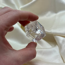 Load image into Gallery viewer, Rainbow-Filled Clear Quartz Cube Carving A

