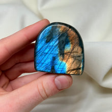 Load image into Gallery viewer, Duo Tone Flash Labradorite Freeform

