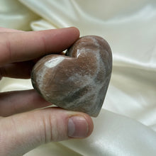 Load image into Gallery viewer, Peach Moonstone with Sunstone Heart Carving
