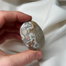 Load image into Gallery viewer, Lace Agate Palmstone
