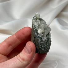 Load image into Gallery viewer, Druzy Chalcedony Freeform B
