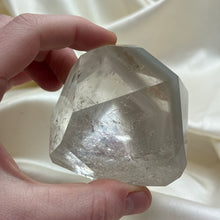 Load image into Gallery viewer, Chlorite Quartz Freeform with Parallax
