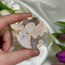 Load image into Gallery viewer, Flower Agate Trinket Dish A
