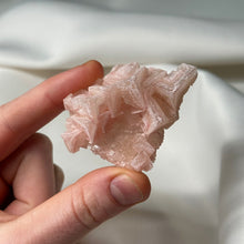 Load image into Gallery viewer, Pink Halite Cluster from California A
