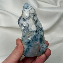 Load image into Gallery viewer, Snowfall Dendritic Opal Flame
