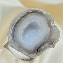 Load image into Gallery viewer, Starry Night Agate on Stand from Arizona
