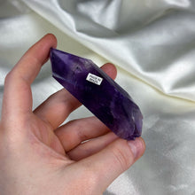 Load image into Gallery viewer, Amethyst Freeform with Phantoms (imperfect)
