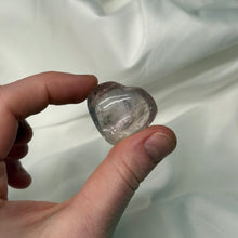 Load image into Gallery viewer, UV Reactive Phantom Amethyst Heart Carving F
