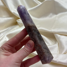 Load image into Gallery viewer, Amethyst x Lace Agate Tower B
