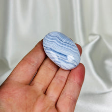Load image into Gallery viewer, Blue Lace Agate Palmstone B
