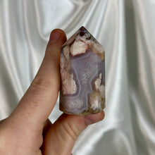 Load image into Gallery viewer, Flower Agate Tower A
