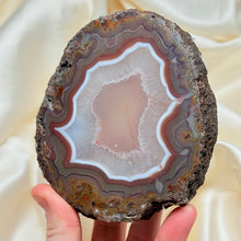 Load image into Gallery viewer, Exceptional Moroccan Agate L 14.7oz
