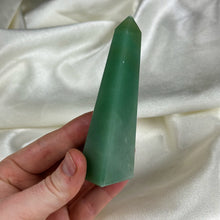 Load image into Gallery viewer, Green Aventurine Tower F (imperfect)
