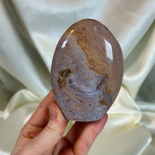 Load image into Gallery viewer, Pink Sea Jasper Freeform (9.5oz)
