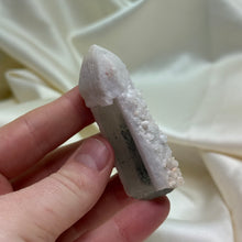 Load image into Gallery viewer, Inner Mongolian Quartz Point F
