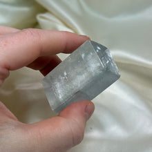 Load image into Gallery viewer, Phantom Optical Calcite Freeform F
