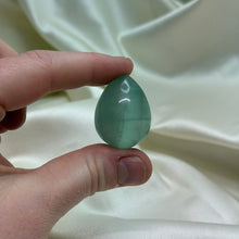 Load image into Gallery viewer, Fluorite Egg E
