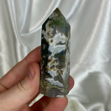 Load image into Gallery viewer, Moss Agate Tower A
