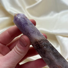 Load image into Gallery viewer, Amethyst x Lace Agate Tower B
