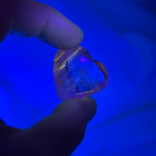 Load image into Gallery viewer, UV Reactive Phantom Amethyst Heart Carving F
