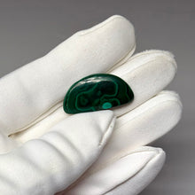 Load image into Gallery viewer, Malachite Cabochon 21.98ct
