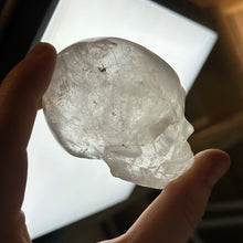 Load image into Gallery viewer, Quartz Skull Carving A
