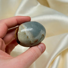 Load image into Gallery viewer, Polychrome Jasper Palmstone F
