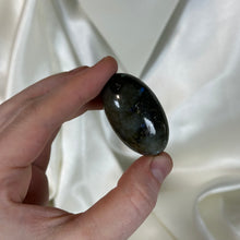 Load image into Gallery viewer, Labradorite Shiva Carving B
