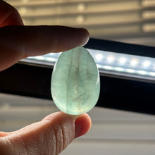 Load image into Gallery viewer, Fluorite Egg C
