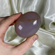 Load image into Gallery viewer, Glowy Mauve-Blue Rose Quartz Palmstone
