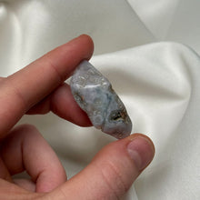 Load image into Gallery viewer, RARE! Dusty Purple Laguna Agate Tumble

