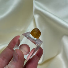 Load image into Gallery viewer, Beautiful Terminated Imperial Topaz Crystal C
