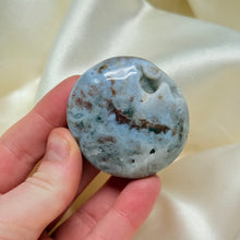 Load image into Gallery viewer, Sea Jasper Palmstone D
