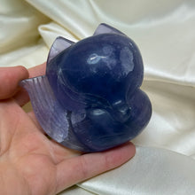 Load image into Gallery viewer, XL Fluorite Fox Carving
