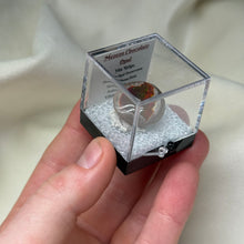 Load image into Gallery viewer, Chocolate Opal B
