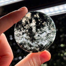 Load image into Gallery viewer, Moss Agate Disc Carving
