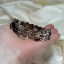 Load image into Gallery viewer, Lodolite Stretch Bracelet A size 6.5
