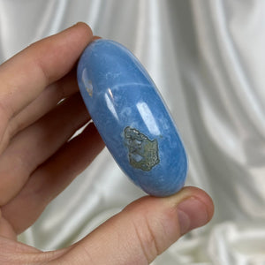 Blue Opal Palmstone B