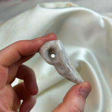 Load image into Gallery viewer, Plume Agate Raven Skull Carving
