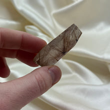 Load image into Gallery viewer, Rutilated Quartz Freeform B
