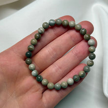 Load image into Gallery viewer, Polish Flint Stretch Bracelet 6.5”

