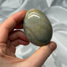 Load image into Gallery viewer, Sea Jasper Palmstone G
