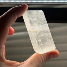 Load image into Gallery viewer, Optical Calcite Freeform D

