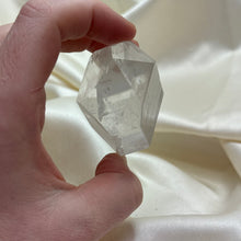 Load image into Gallery viewer, Chlorite and Lithium Quartz Tower
