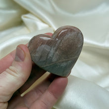 Load image into Gallery viewer, Peach Moonstone with Sunstone Heart Carving
