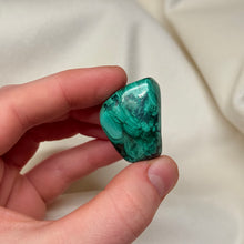 Load image into Gallery viewer, Chunky Malachite Tumble
