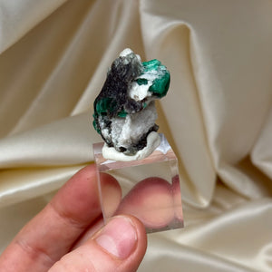 Columbian Emerald on Matrix B