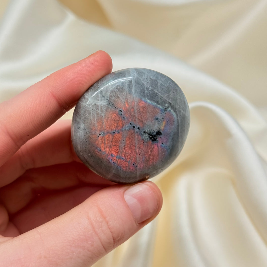 Labradorite Palmstone B