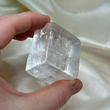 Load image into Gallery viewer, Optical Calcite Freeform C

